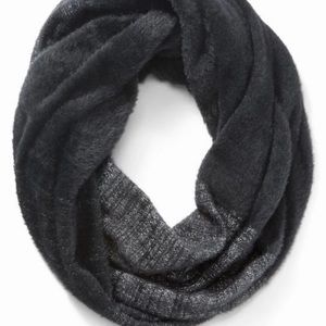 New Stella & Dot Kaci Versatile Scarf